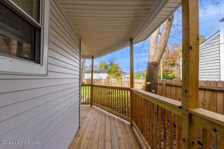 Listing Image 23
