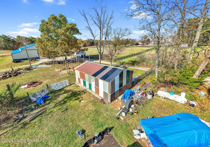 Listing Image 14