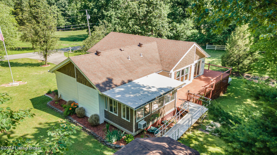 Listing Image 42