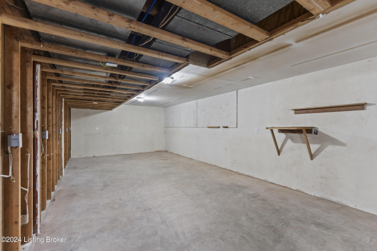 Listing Image 36
