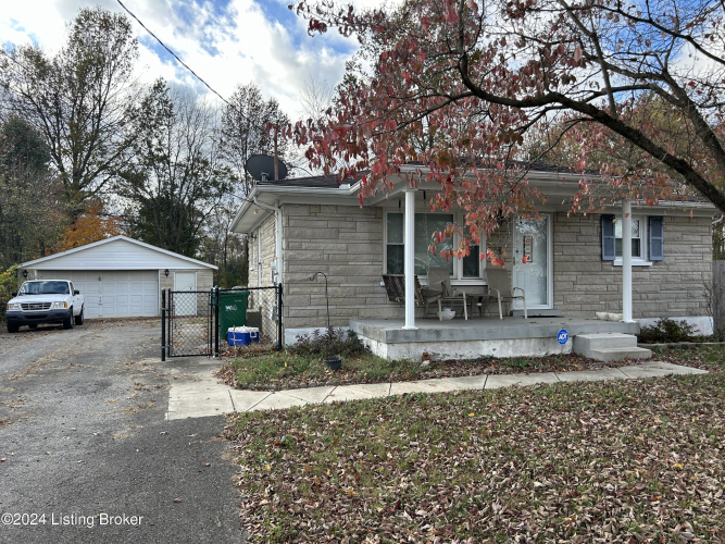 3208  Huberta Dr Louisville, KY 40216 | MLS 1675718