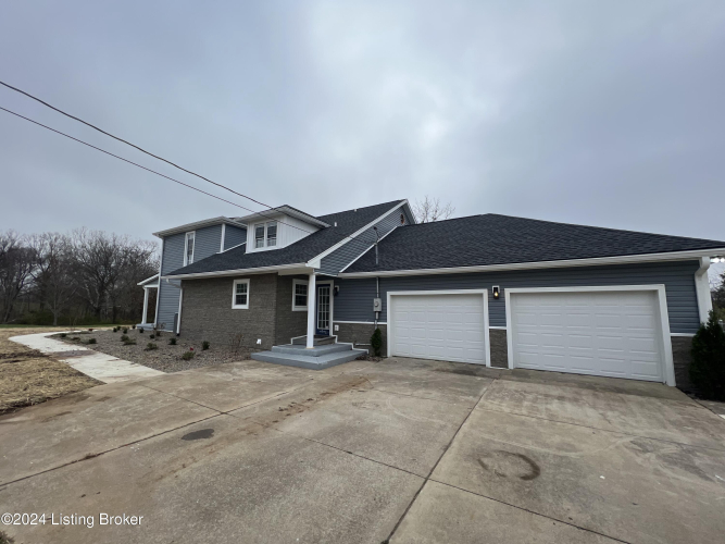 Listing Image 48