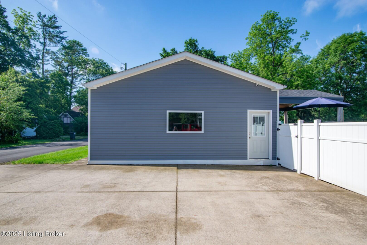 Listing Image 88