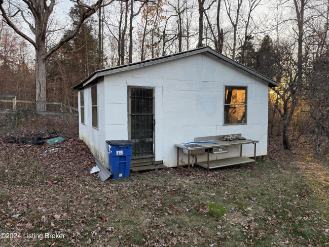 Listing Image 46