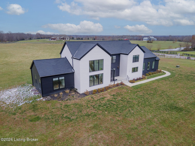 Listing Image 47