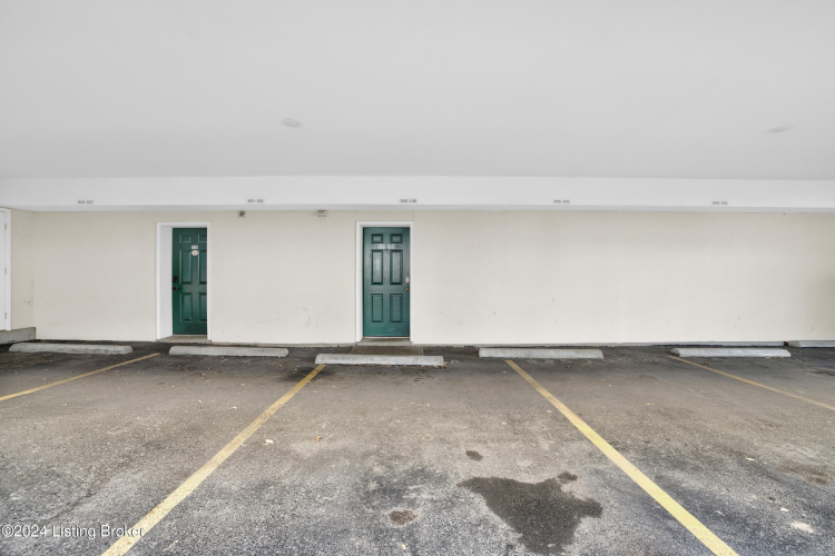 Listing Image 37