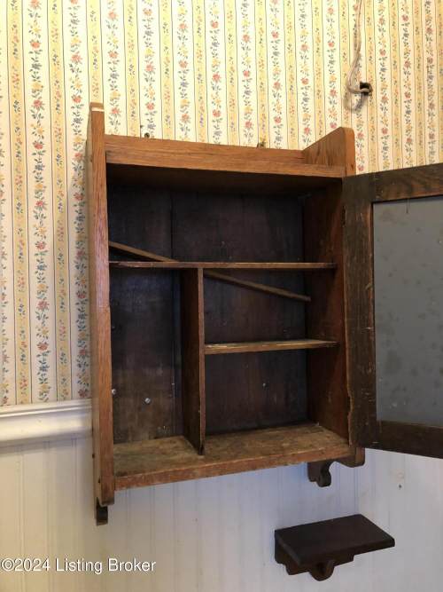 Listing Image 33