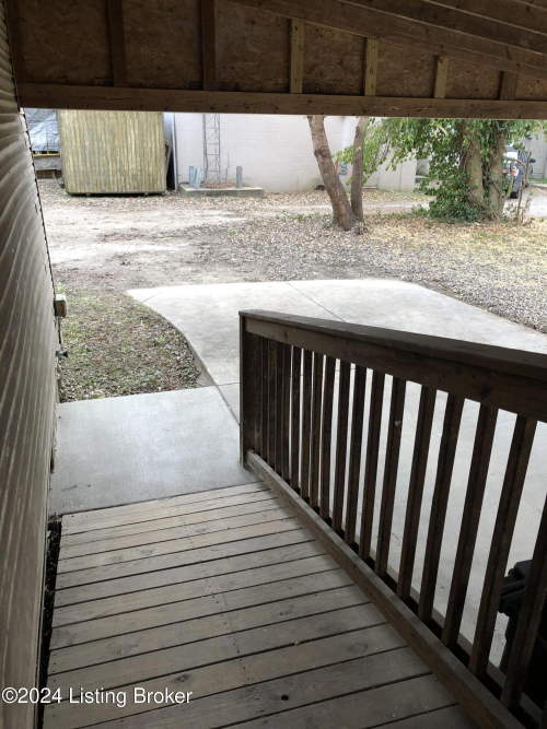 Listing Image 41