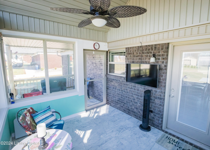 Listing Image 50