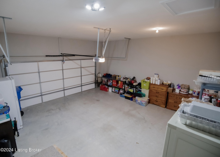 Listing Image 69