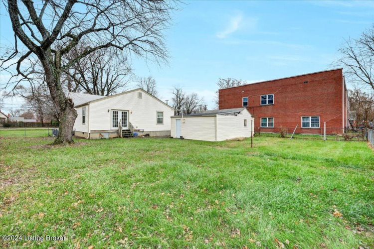 Listing Image 29