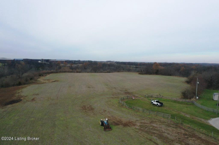 Listing Image 18