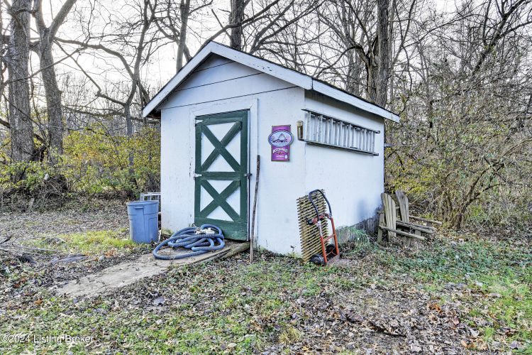 Listing Image 24