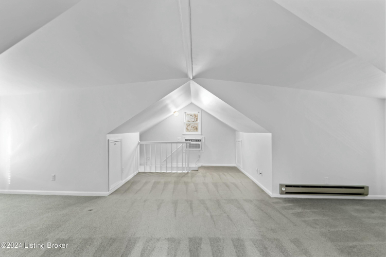 Listing Image 103