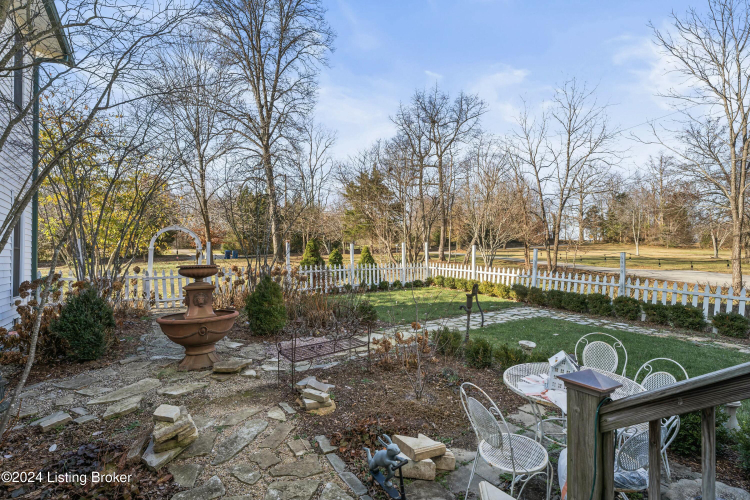 Listing Image 114