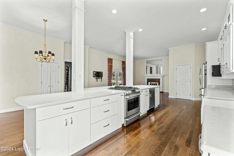 Listing Image 55