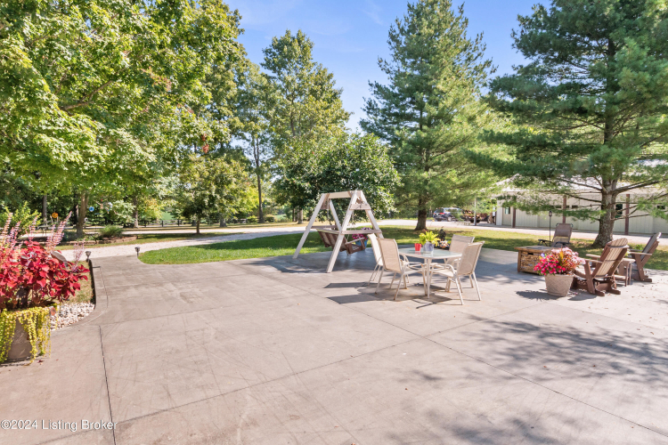 Listing Image 54