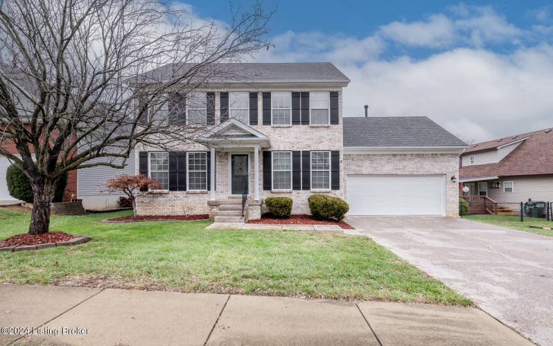 10521  Vintage Creek Dr Louisville, KY 40299 | MLS 1676919