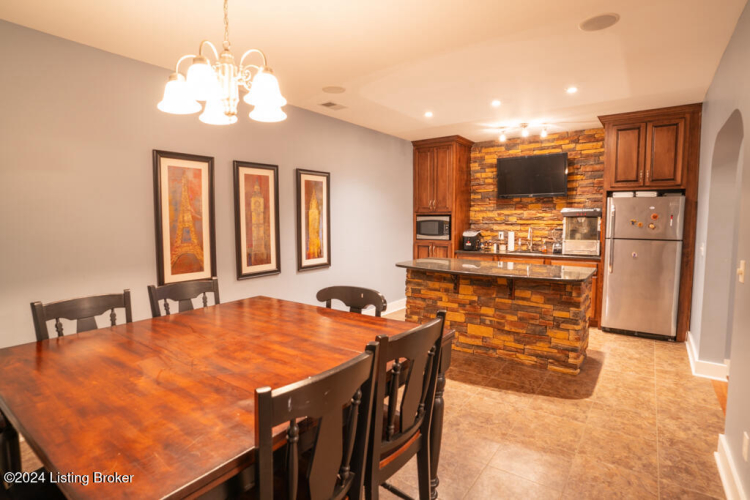Listing Image 55