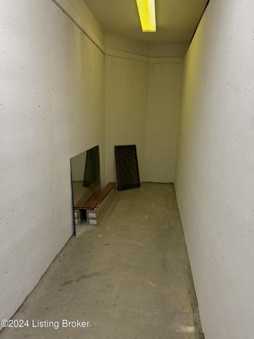 Listing Image 26