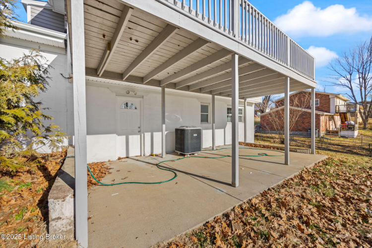 Listing Image 23