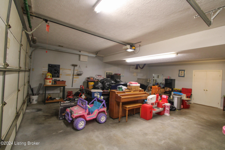 Listing Image 49