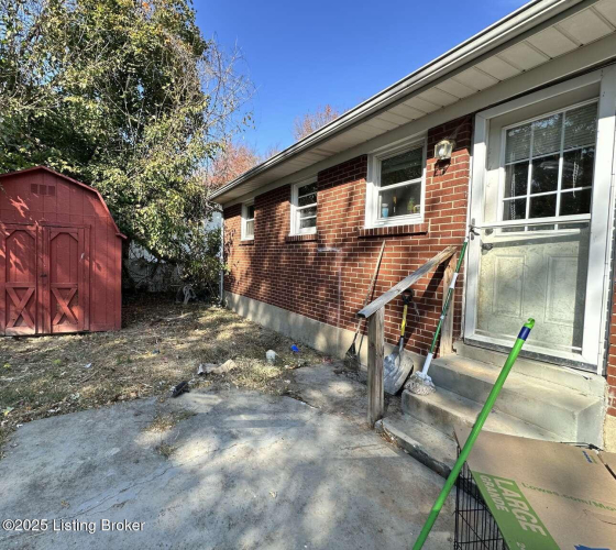 Listing Image 15