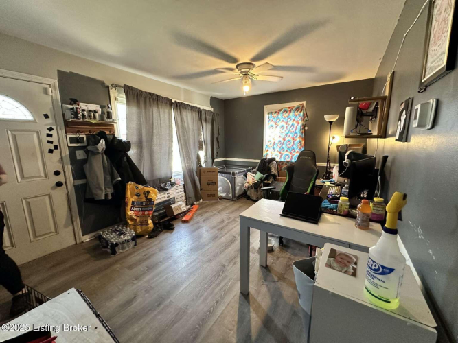 Listing Image 30