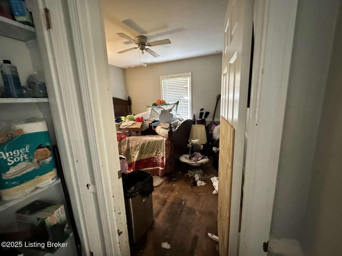Listing Image 33