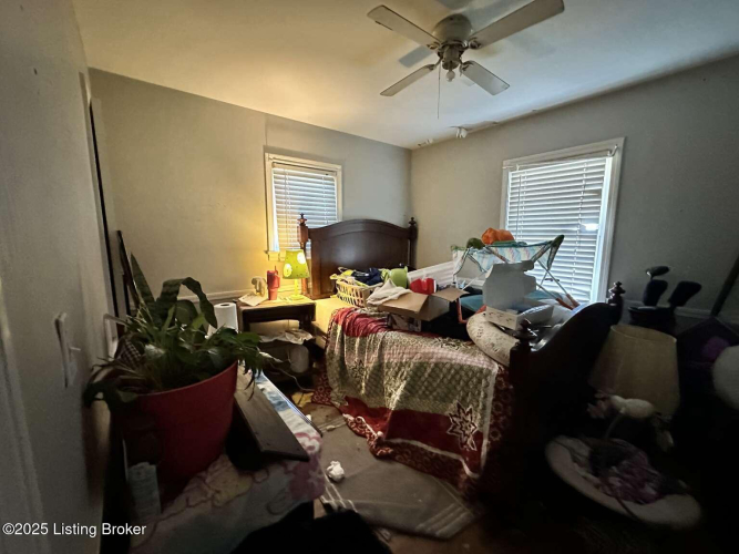Listing Image 35