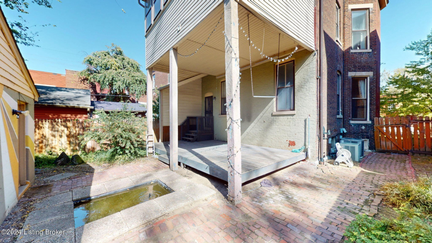 Listing Image 41
