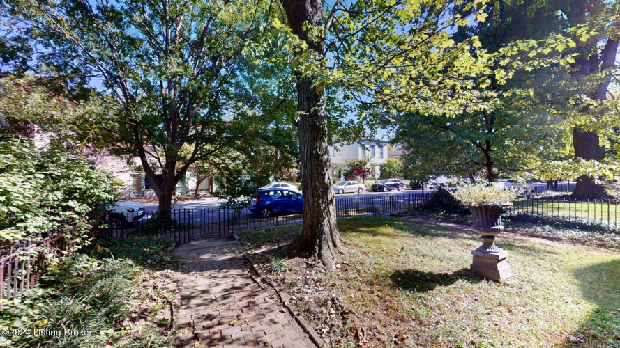 Listing Image 46