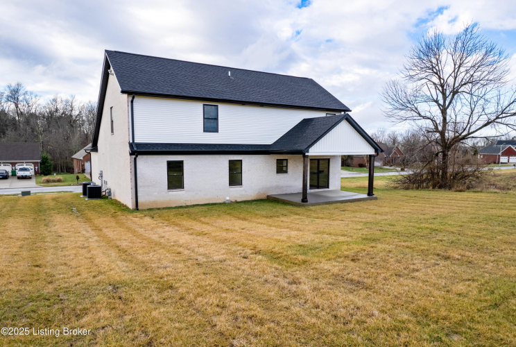 Listing Image 38