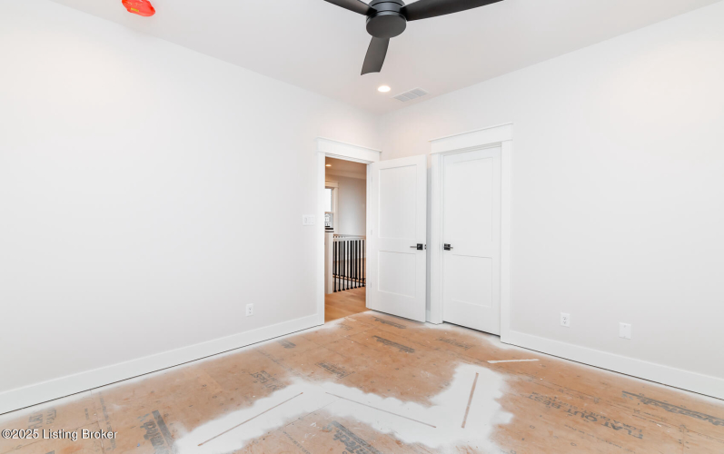 Listing Image 106