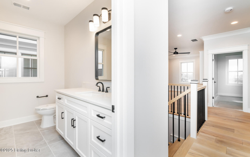 Listing Image 107