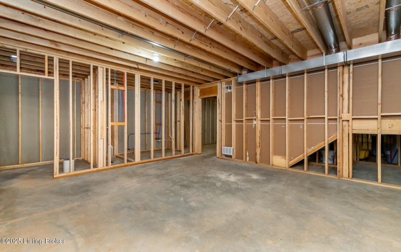 Listing Image 122
