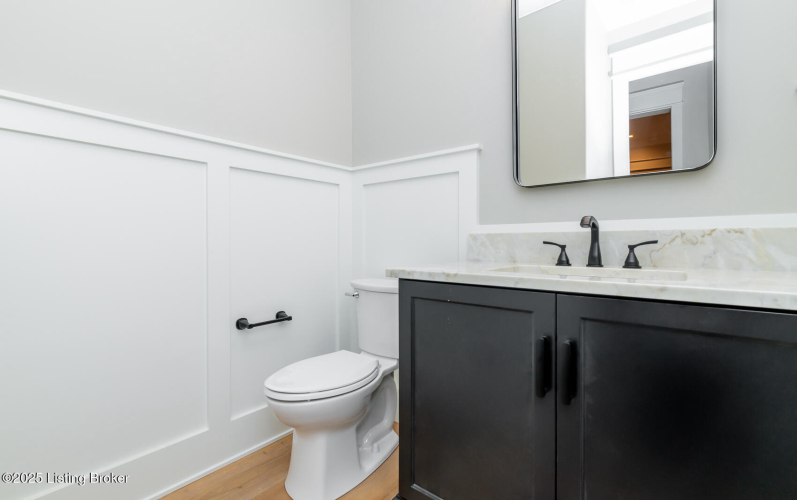 Listing Image 80