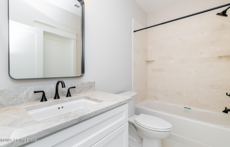 Listing Image 100