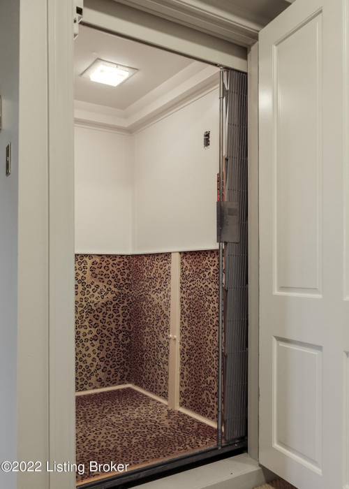 Listing Image 104