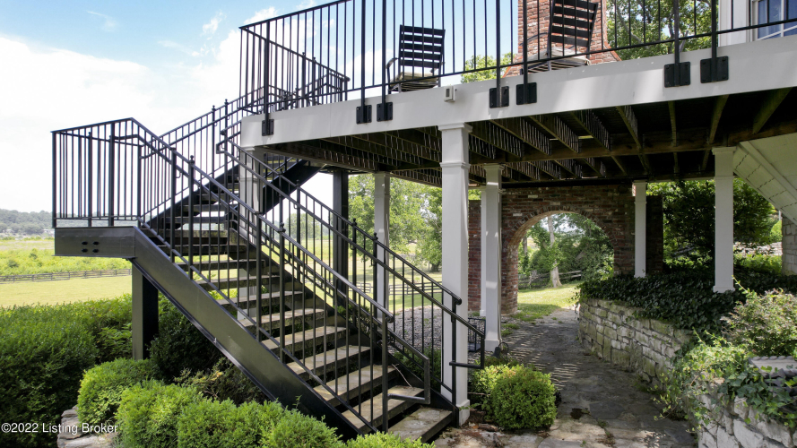 Listing Image 118