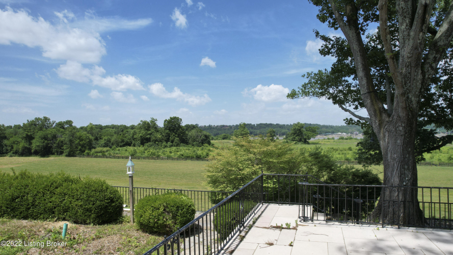 Listing Image 123