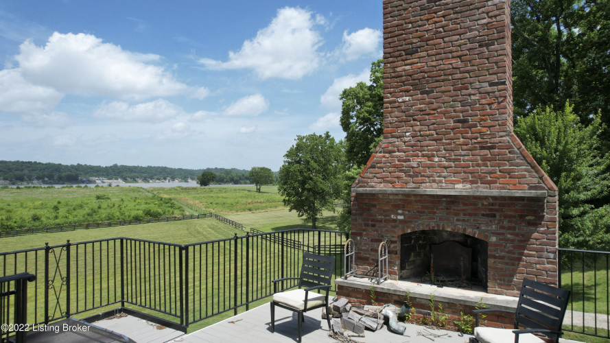 Listing Image 30
