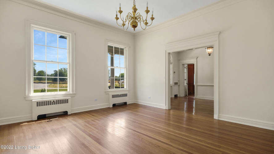 Listing Image 41