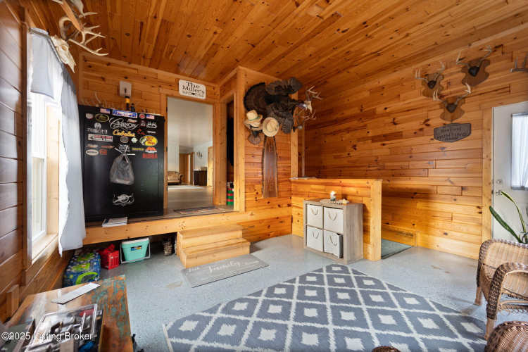 Listing Image 48
