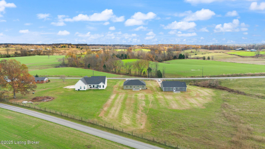 Listing Image 17