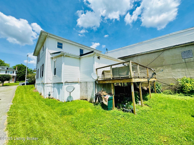 Listing Image 23