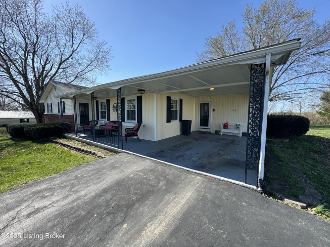 Listing Image 6