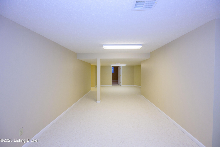 Listing Image 58
