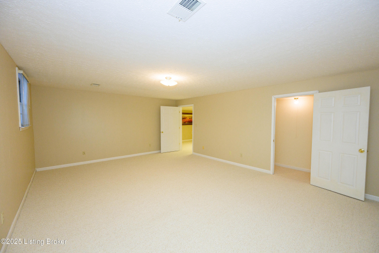 Listing Image 62