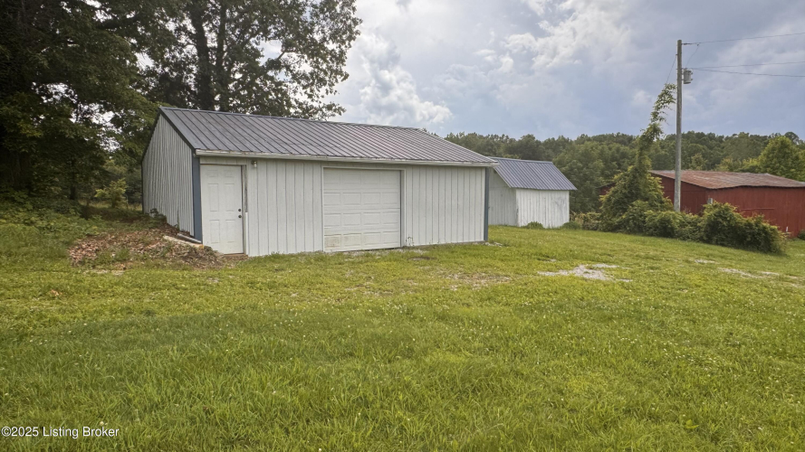 Listing Image 16